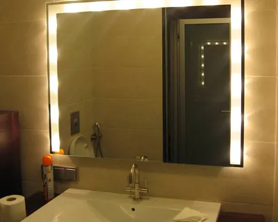 Зеркало в ванную с подсветкой: создайте атмосферу релаксации и уюта