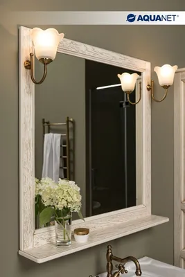 Зеркало с полкой для ванной: практичность и элегантность в одном фото