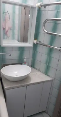 Фото зеркала с полкой для ванной: стильный акцент в вашей ванной комнате