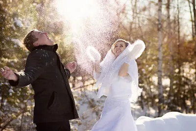 Кристальная красота: Фотографии свадеб в зимнем лесу