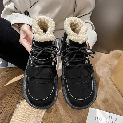 Женская обувь зима фотографии