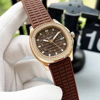 Роскошные женские часы Patek Philippe 2024 года