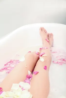 Фото женских ног в ванной - 4K изображения в JPG и PNG