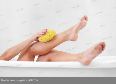 Фото женских ног в ванной - 4K изображения в формате JPG и PNG