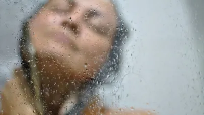 Жены в ванной: скачать бесплатно красивые фото в HD качестве
