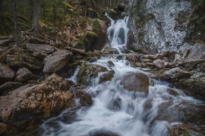 Удивительные Жигаланские водопады на уникальных фотографиях