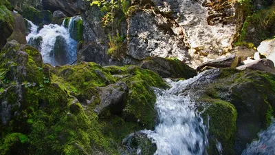 Фотографии Жигаланских водопадов, оживляющие природу