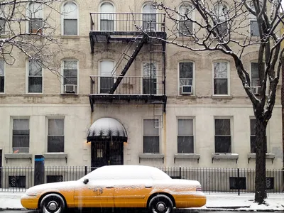 Фото Зимы в Нью-Йорке: Снежные пейзажи и атмосфера города