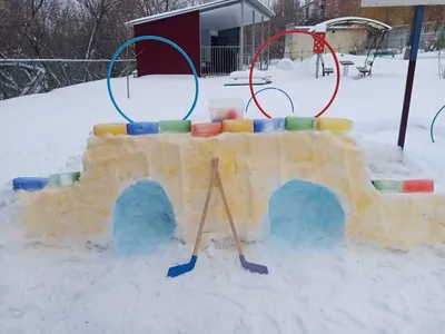 Волшебные моменты детства: зимние сказки из снега на фото