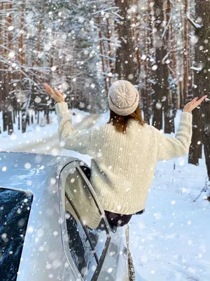 Снежные красавицы: Зимние портреты девушек с фотоформатами на выбор